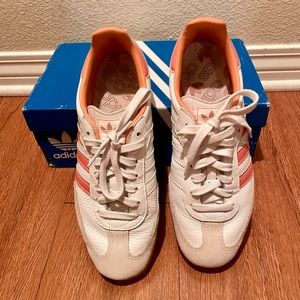 Women’s Adidas OG Sambas Pink